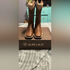 Ariat Cowboy Boots